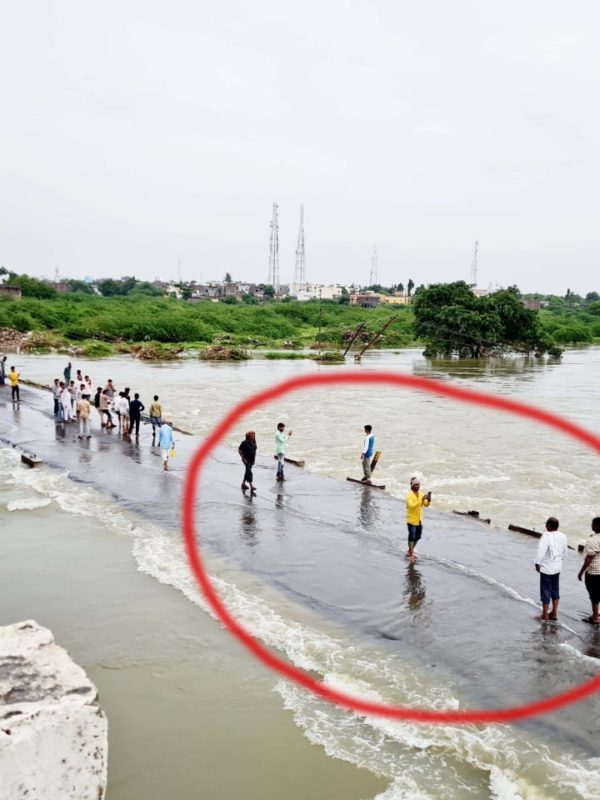 अतिउत्साही माजलगावकरांना कुणी आवरा रे!