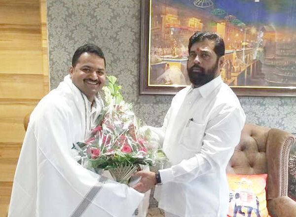 मुख्यमंत्री वैद्यकीय सहायता कक्षाचे मंगेश चिवटे नवे प्रमुख