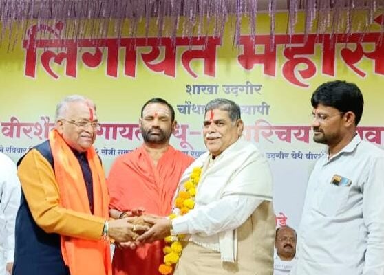रामेश्वर कानडे यांचा जीवन गौरव पुरस्काराने गौरव