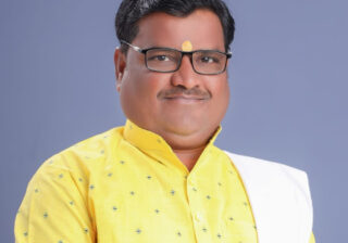 अध्यात्माला सामाजिक जोड देणारे अनंत जोशी
