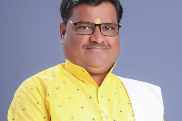 अध्यात्माला सामाजिक जोड देणारे अनंत जोशी