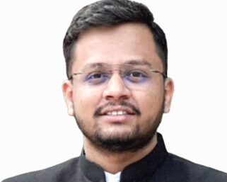 माजलगाव नगरपालिकेचे नवे मुख्याधिकारी म्हणून आदित्य जीवने रूजू
