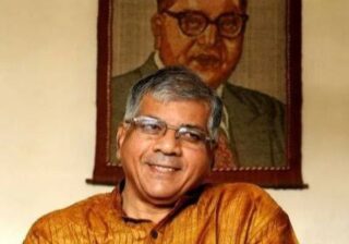 ॲड.बाळासाहेब आंबेडकर यांची ऐतिहासिक महासभा