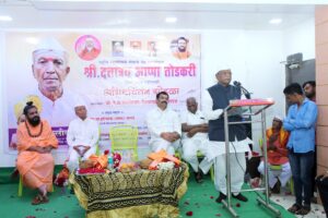 दत्तात्रय तोडकरी हे प्रामाणिक आणि कष्टाळू स्वयंसेवक