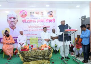 दत्तात्रय तोडकरी हे प्रामाणिक आणि कष्टाळू स्वयंसेवक