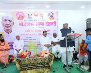दत्तात्रय तोडकरी हे प्रामाणिक आणि कष्टाळू स्वयंसेवक