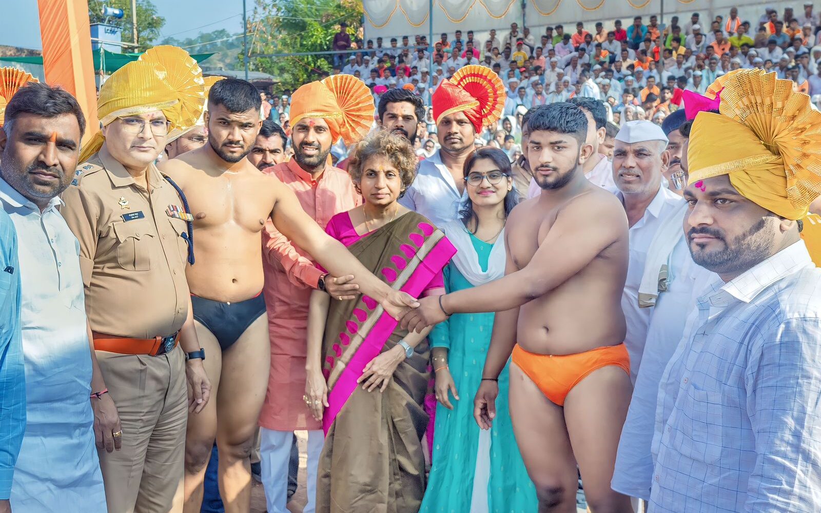 इमामपूर म्हसोबा यात्रेच्या कुस्ती दंगलीत राज्यातील नामांकित मल्लांचा सहभाग