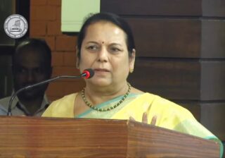 सोशल मीडियावरील ट्रोलिंगच्या महिला सर्वाधिक बळी