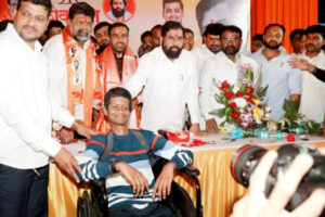 आरोग्यसेवक बाजीराव चव्हाण यांची सामाजिक बांधिलकी