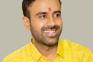 बीड शिवसेना वैद्यकीय मदत कक्षामार्फत मदतीचा ओघ सुरूच