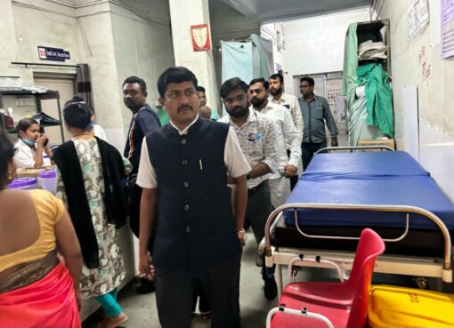 चंद्रपुरात ४०० जणांना विषबाधा; शिवसेना धावली मदतीला