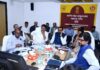 केंद्राच्या निधीचा उपयोग करून राज्यातील आरोग्य यंत्रणा सक्षम करावी
