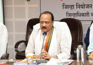बीडचे राजकीय वातावरण सकारात्मक करण्यासाठी पुढाकार घेण्याची गरज 