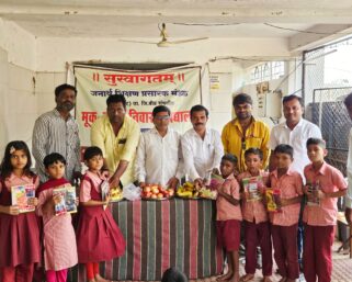 चिमुकल्यांच्या साक्षीने झाला तौफीक पटेल यांचा वाढदिवस साजरा