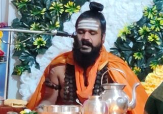 श्रीगुरू चंद्रशेखर शिवाचार्य महाराज यांचे श्रीक्षेत्र त्र्यंबकेश्वर येथे अनुष्ठान