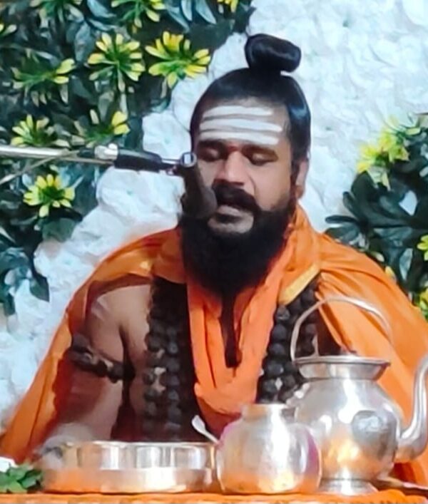 श्रीगुरू चंद्रशेखर शिवाचार्य महाराज यांचे श्रीक्षेत्र त्र्यंबकेश्वर येथे अनुष्ठान