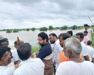 ‘आम्ही आपल्या सोबत आहोत..’