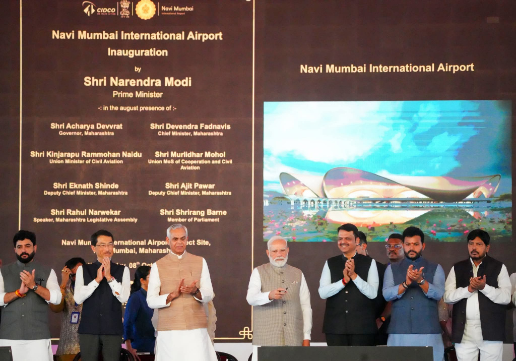 नवी मुंबई विमानतळ, मेट्रो तीनचा अंतिम टप्प्याचे प्रधानमंत्री नरेंद्र मोदी यांच्या हस्ते उद्घाटन