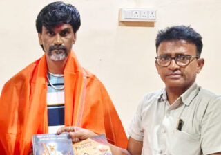 मनोज जरांगे पाटील यांना झेड प्लस सुरक्षा देण्यासाठी केंद्र सरकारने महाराष्ट्र सरकारला निर्देश द्यावेत