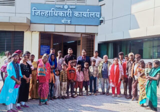 ३१ वेठबिगारांची जिल्हाधिकारी व जिल्हा विधी सेवा प्राधिकरण जनसाहस यांच्या संयुक्त विद्यमाने सोडवणूक