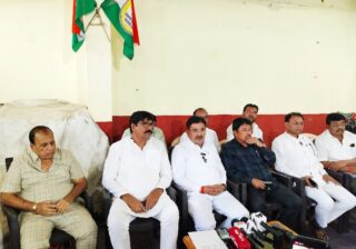 शहराच्या सर्वांगीण विकासासाठी चाऊस मेहरीन शिफा बिलाल यांना नगराध्यक्ष पदाची उमेदवारी : मोहन जगताप