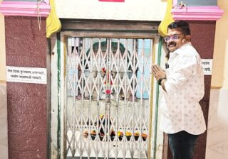 शिवसेनेचे उमेदवार विठ्ठल मात्रे यांनी सद्गुरू श्री मिस्किन स्वामी संजीवन समाधीचे घेतले दर्शन