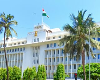 थेट निवडून आलेल्या नगराध्यक्षांना आता मतदानाचा अधिकार