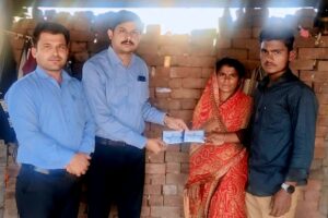 तुळजाभवानी अर्बनकडून मानवतेचा आदर्श