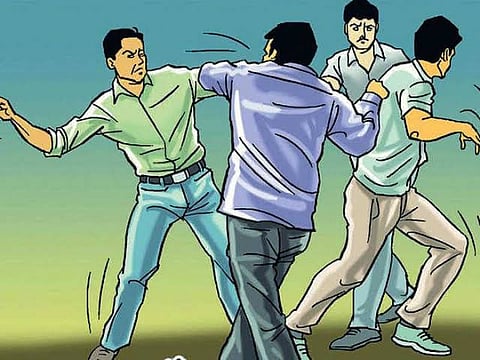 माजलगावमध्ये गुन्हा दाखल असूनही आरोपींचा दहशतवाद; नागरिकांत भीतीचे वातावरण