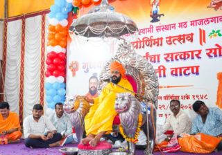 मुलांच्या आवडीला प्रोत्साहन द्या; केवळ डॉक्टर-इंजिनियर होण्याचाच आग्रह धरू नका – श्रीगुरू चंद्रशेखर शिवाचार्य महाराज